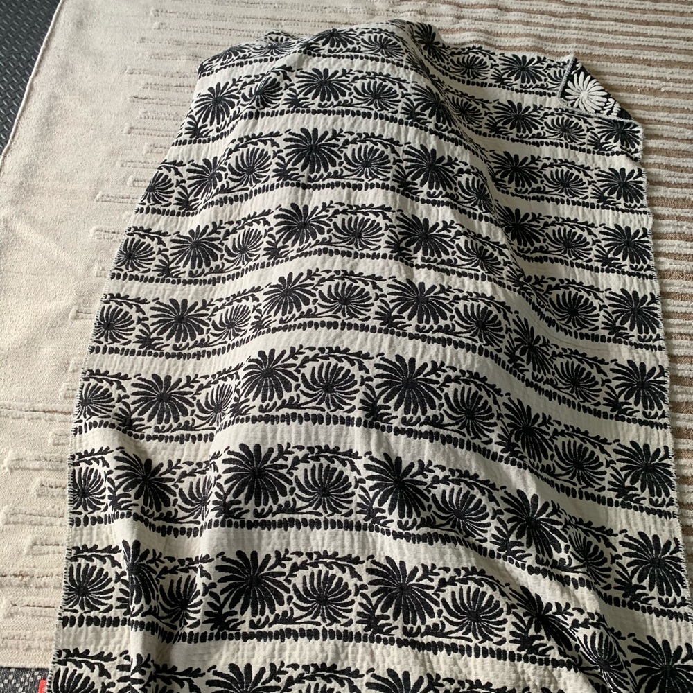 Target opalhouse Mallorca throw